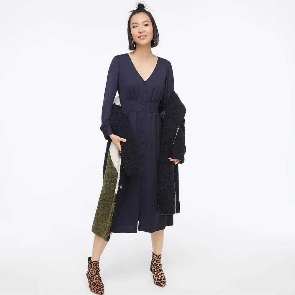 NWT J.Crew Navy Blue Button-Front V-Neck Midi Dress Size 6 Long Sleeve AD072